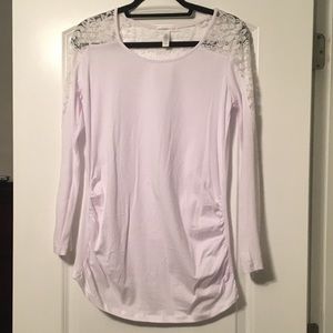 Lacey maternity shirt